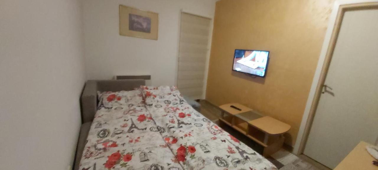Apartman Gogi Hotell Zlatibor Exteriör bild