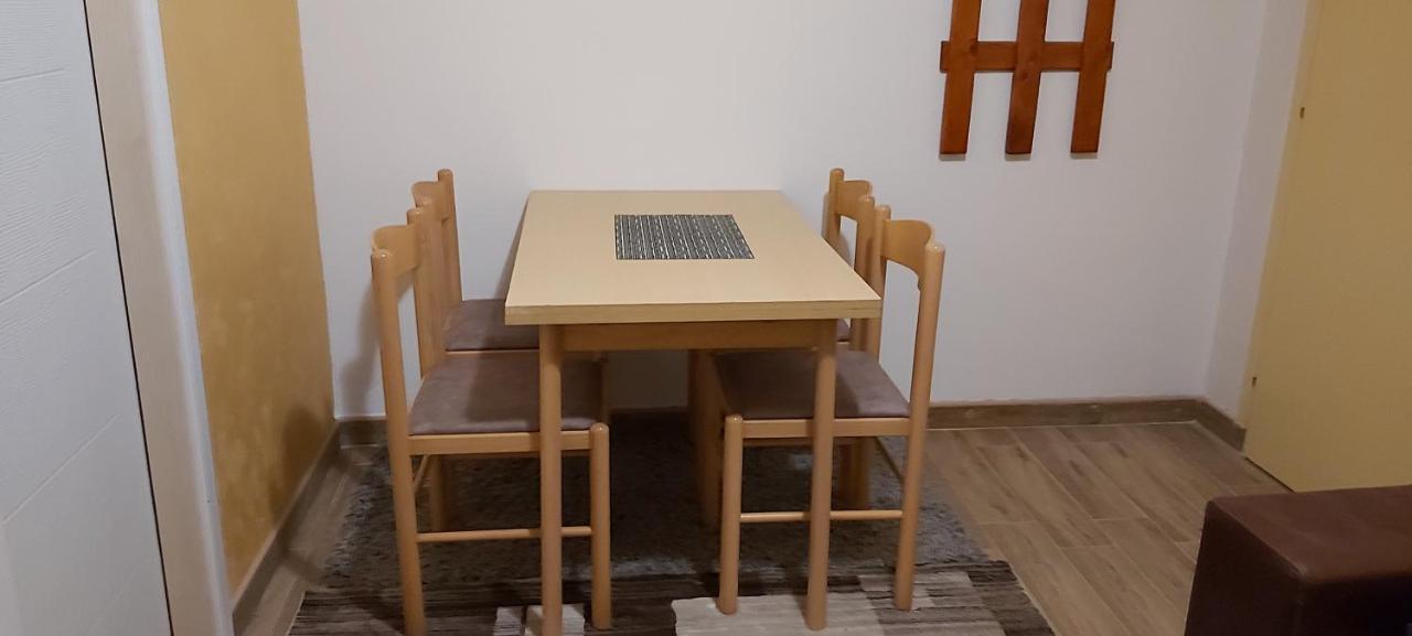 Apartman Gogi Hotell Zlatibor Exteriör bild